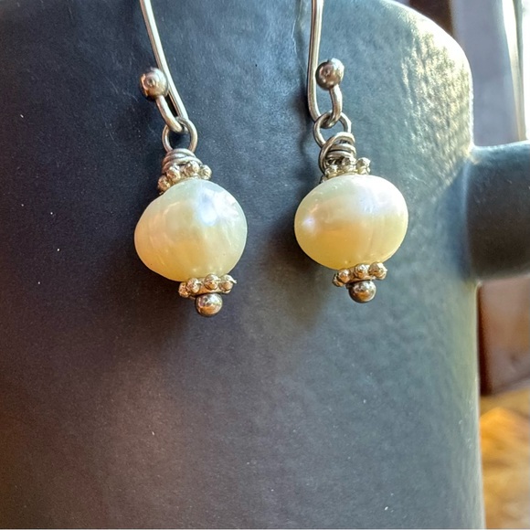 Dainty Freshwater Pearl Drop Earrings Stainless Steel Ear Wire - Picture 3 of 10